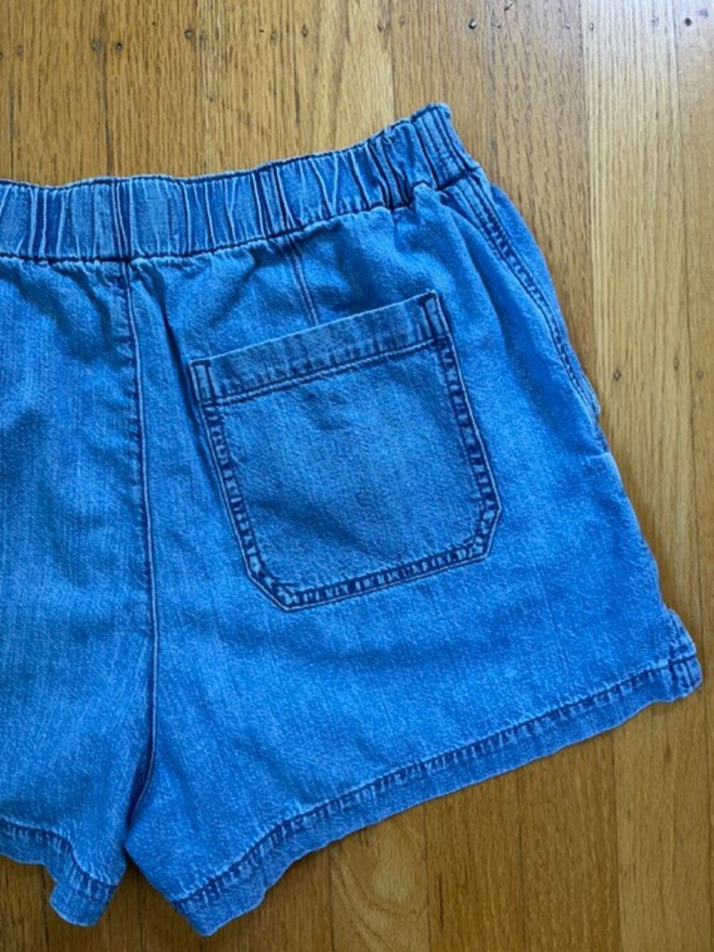 Madewell Denim Pull-On Shorts Marnie Wash | Size Small - Picture 6 of 8